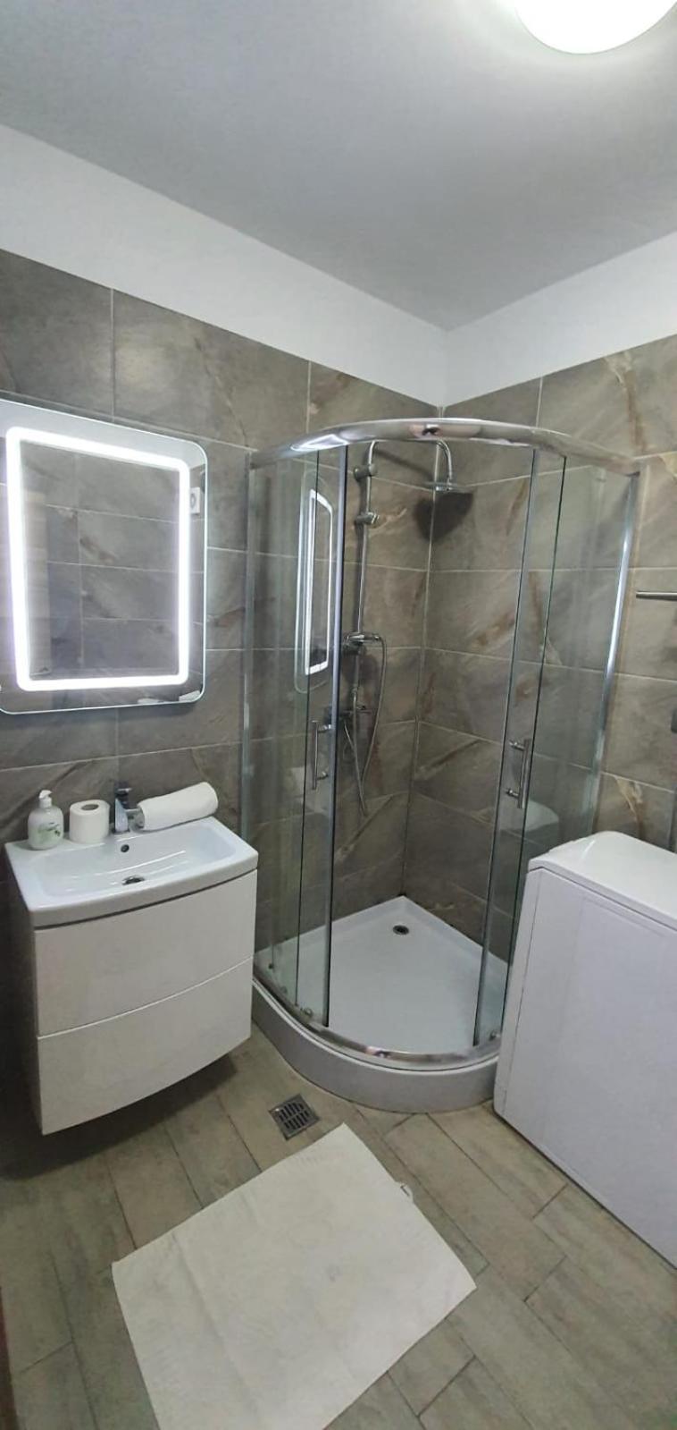Alezzi Beach Vibe Family Studio With Spa Piscina Interioara Incalzita Sauna Jacuzzi Gym Năvodari Exterior foto